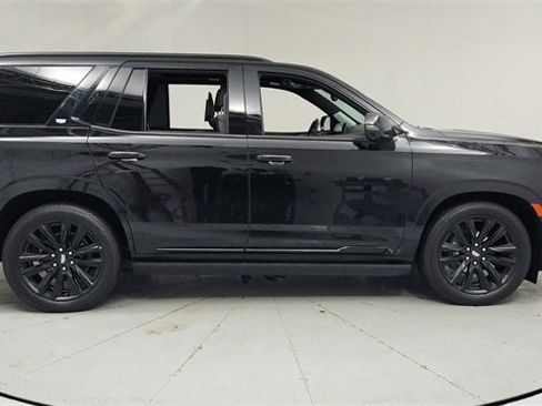 Used 2022 Cadillac Escalade Sport Platinum image 6