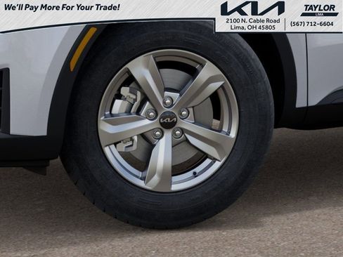New 2026 Kia Sorento LX FWD image 9