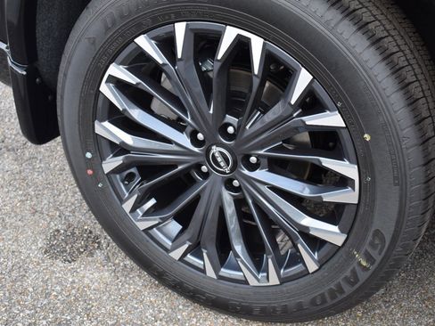 New 2026 Nissan Rogue Platinum image 13