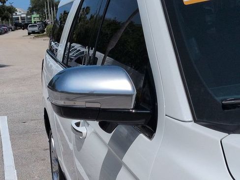 Certified 2024 Ford Expedition Max Platinum RWD image 12