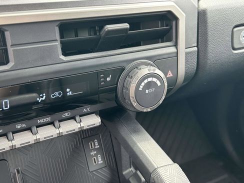 Used 2025 Toyota 4Runner TRD Sport AWD/4WD image 23
