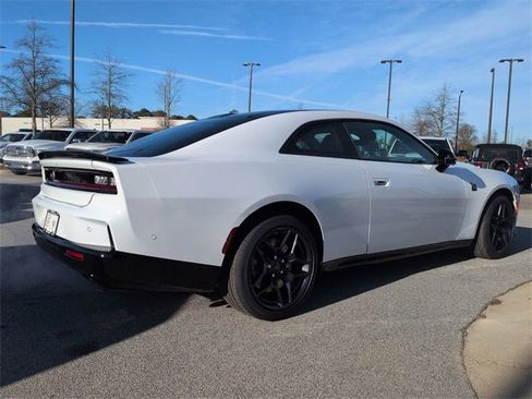 New 2026 Dodge Charger R/T Scat Pack image 4