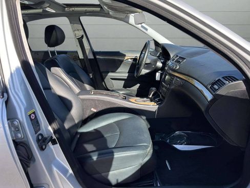 Used 2007 Mercedes-Benz E 350 4MATIC Sedan w/ Premium Pkg 1 image 19