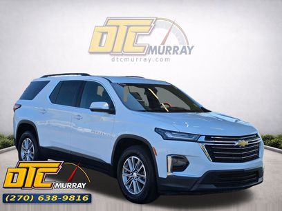 Used 2023 Chevrolet Traverse LT