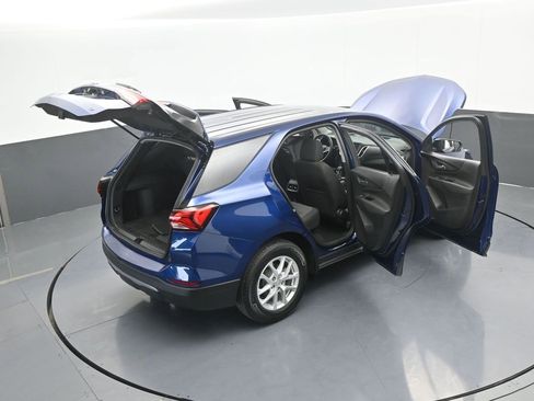 Used 2023 Chevrolet Equinox LT image 68