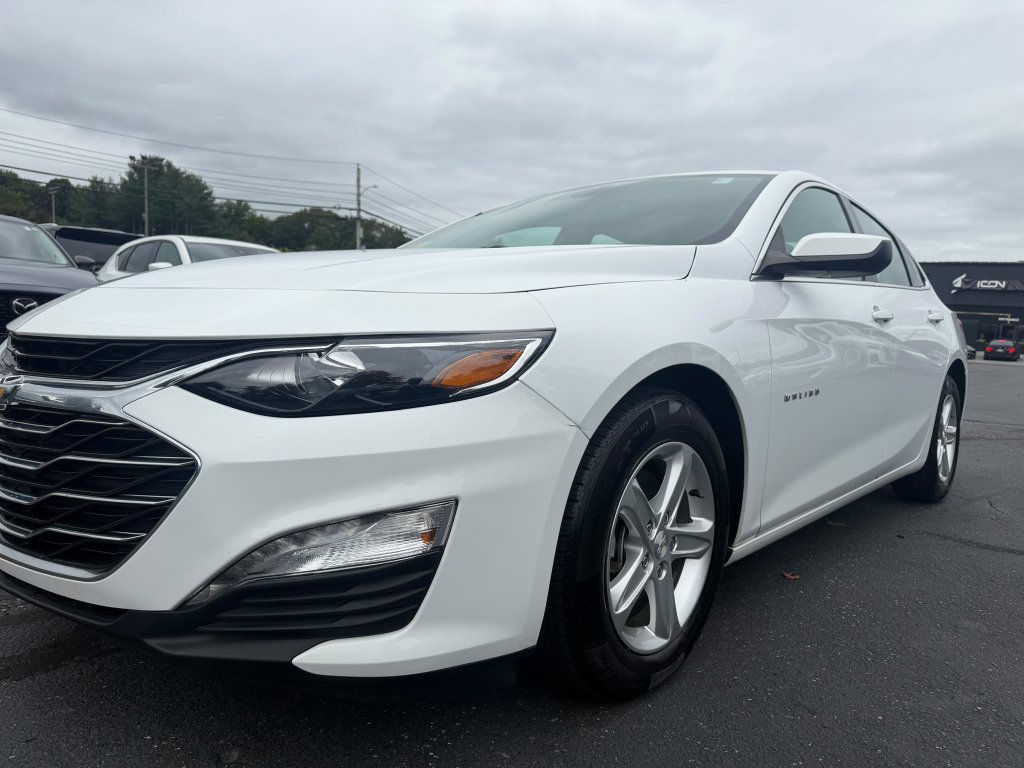 Used 2024 Chevrolet Malibu LT FWD image 22
