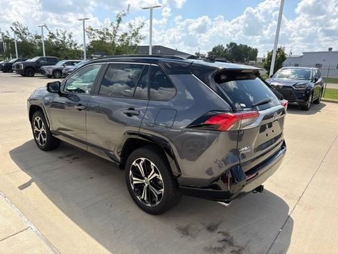 Used 2023 Toyota RAV4 XSE w/ Weather Package AWD/4WD image 4