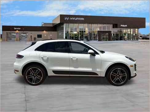 Used 2020 Porsche Macan AWD/4WD image 8