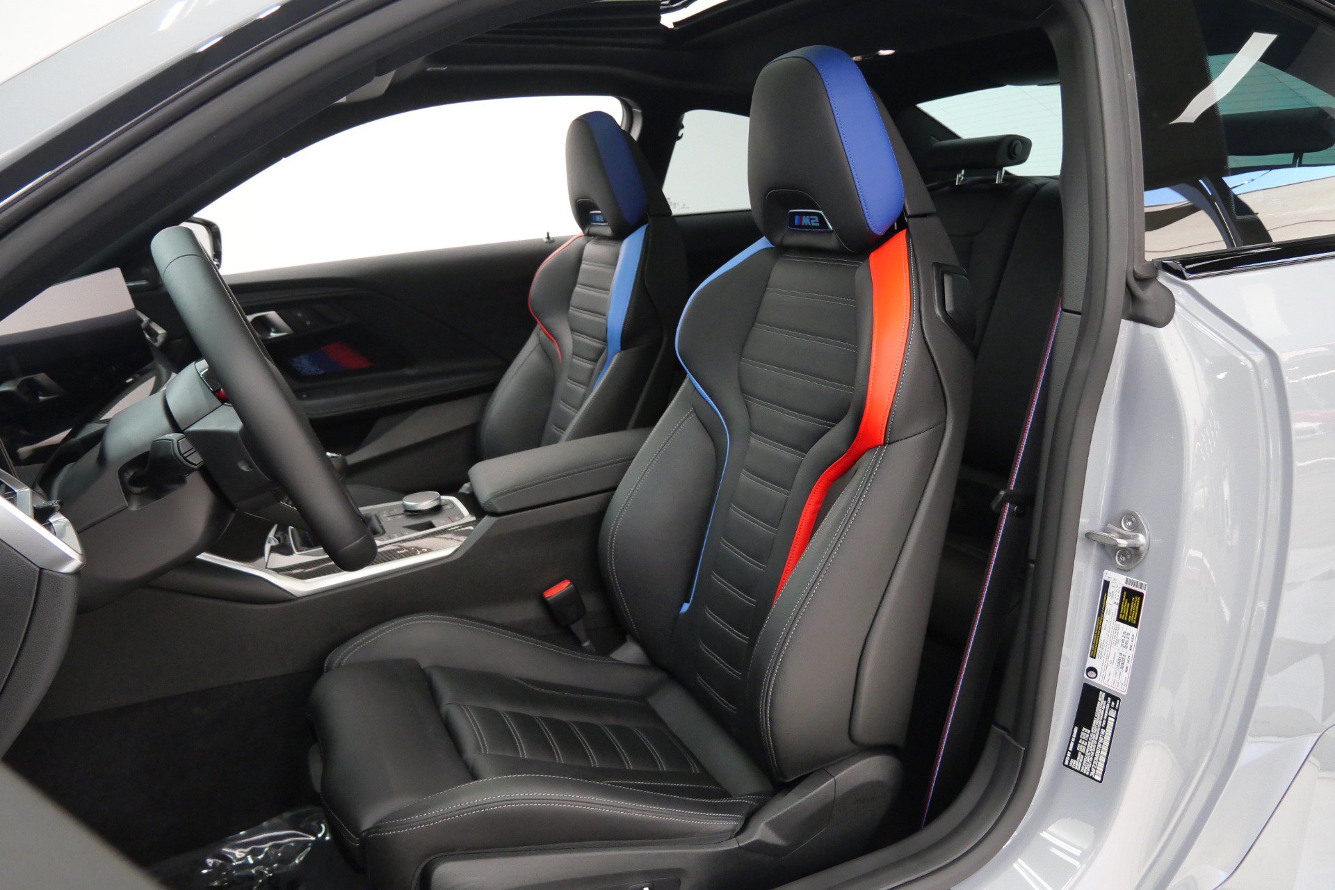 Used 2026 BMW M2 w/ Lighting Package RWD image 24