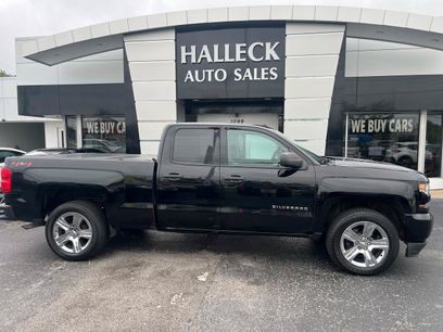 Used 2018 Chevrolet Silverado 1500 Custom w/ Custom Convenience Package