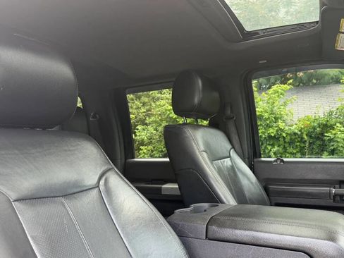 Used 2015 Ford F350 Lariat w/ Lariat Ultimate Package AWD/4WD image 29