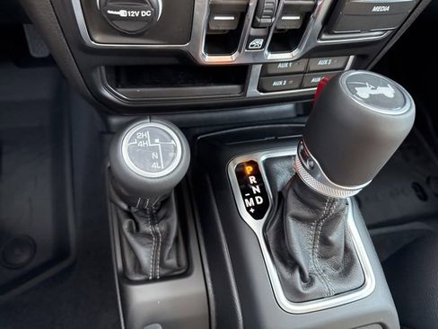 New 2025 Jeep Wrangler Sahara image 33