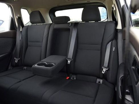 Used 2023 Nissan Rogue S image 20