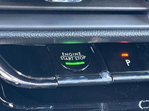 New 2026 Lincoln Corsair Premiere image 19