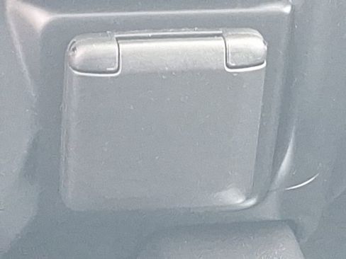 Used 2021 GMC Sierra 1500 SLT w/ SLT Premium Package image 47