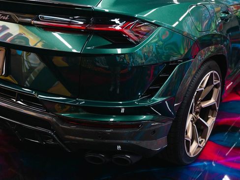 Used 2024 Lamborghini Urus Performante image 16