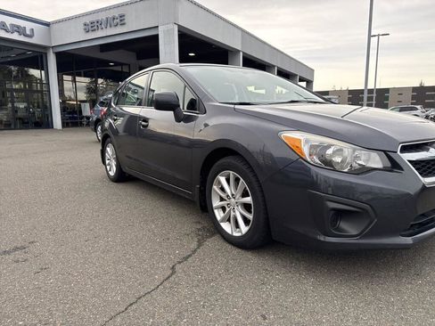 Used 2013 Subaru Impreza 2.0i Premium w/ Popular Pkg 1 image 4
