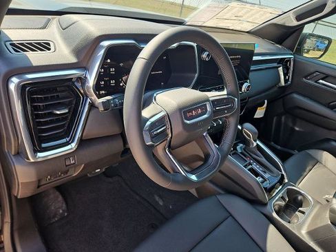 New 2026 GMC Canyon Elevation w/ Convenience Package image 97