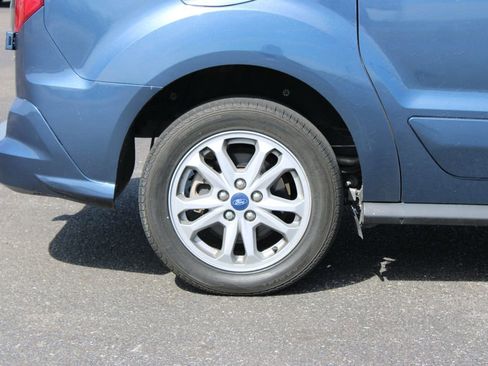 Used 2021 Ford Transit Connect XLT w/ Trailer Tow Package image 12