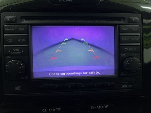 Used 2014 Nissan Juke SL AWD/4WD image 21