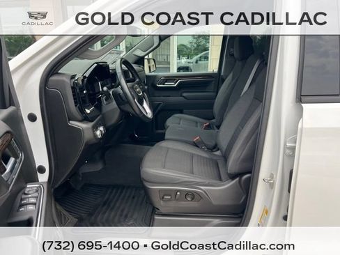 Used 2023 GMC Sierra 1500 Elevation AWD/4WD image 11