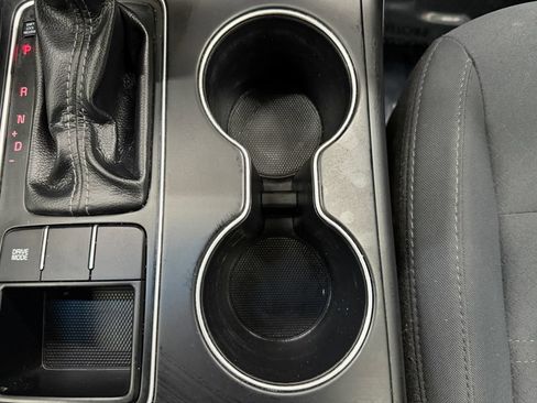 Used 2019 Kia Sorento FWD image 29