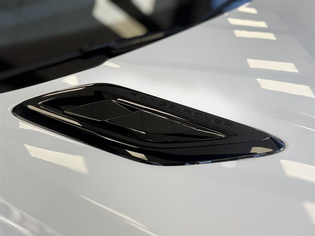 Used 2020 Land Rover Range Rover Sport HSE Dynamic AWD/4WD image 9