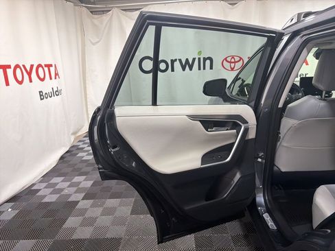 Used 2023 Toyota RAV4 Limited image 18