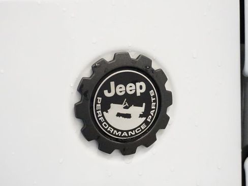 Certified 2022 Jeep Wrangler Unlimited Sahara w/ LED Lighting Group image 17