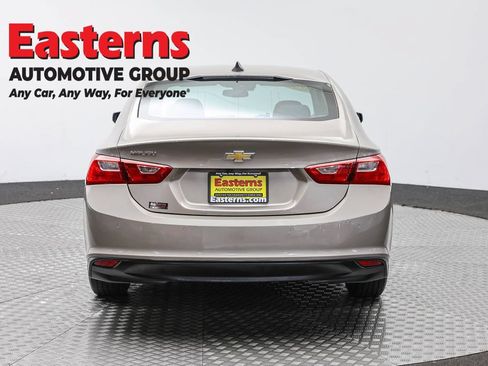 Used 2022 Chevrolet Malibu LS w/ Driver Confidence Package II FWD image 6