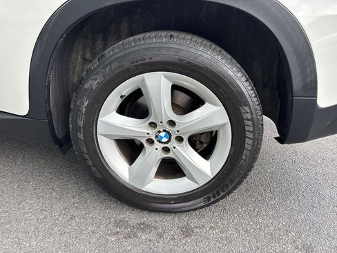 Used 2009 BMW X5 xDrive30i image 5