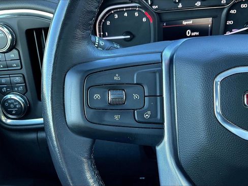Used 2022 GMC Sierra 1500 SLT w/ SLT Premium Package image 19