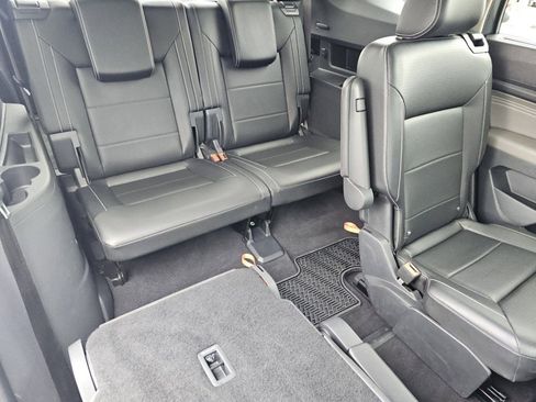 Used 2022 Volkswagen Atlas SEL AWD/4WD image 5