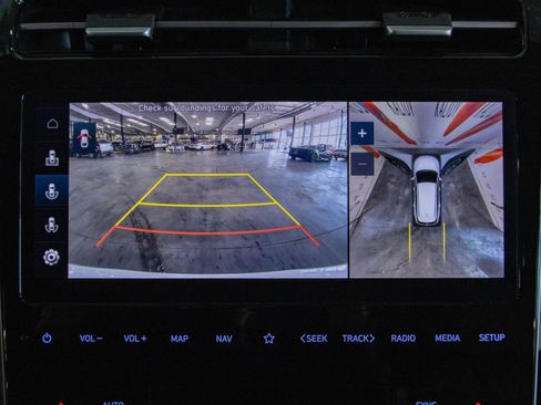 Used 2023 Hyundai Tucson Limited image 7