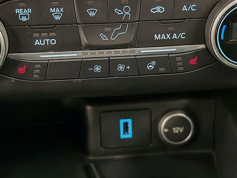 Used 2020 Ford Escape Titanium w/ Titanium Premium Package 2.0 image 21