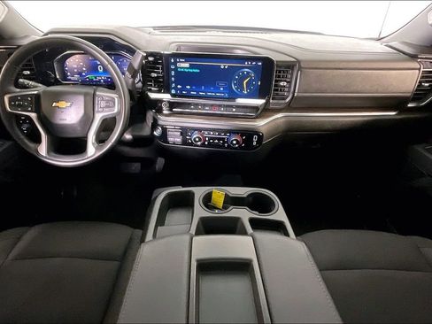 Used 2025 Chevrolet Silverado 1500 LT AWD/4WD image 21