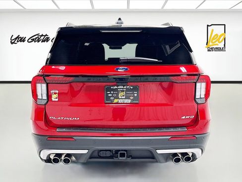 Used 2025 Ford Explorer Platinum w/ Ultimate Package AWD/4WD image 6
