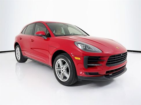 Used 2021 Porsche Macan S image 7