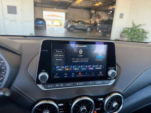 Used 2025 Nissan Sentra SV FWD image 19