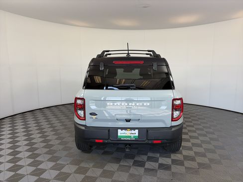 Used 2022 Ford Bronco Sport Outer Banks w/ Tech Package AWD/4WD image 9