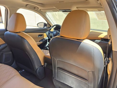 Used 2023 Nissan Sentra SV w/ SV Premium Package image 32