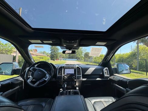 Used 2020 Ford F150 Platinum w/ Equipment Group 701A Luxury AWD/4WD image 14