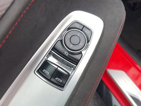 Used 2020 Chevrolet Corvette Stingray 3LT w/ 3LT Preferred Equipment Group image 17