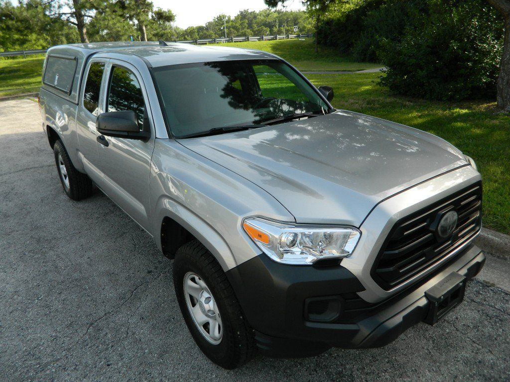 Used 2019 Toyota Tacoma SR RWD image 3