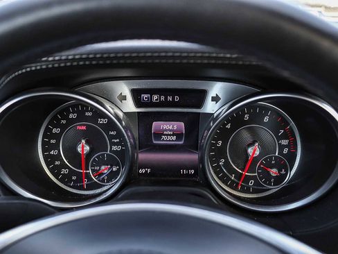 Used 2018 Mercedes-Benz SL 450 image 37