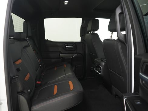 Used 2021 GMC Sierra 1500 AT4 AWD/4WD image 12