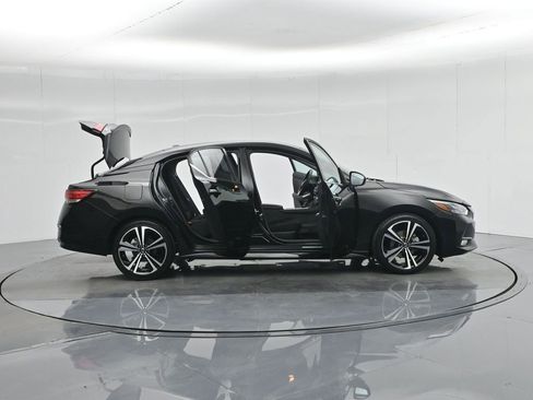 Used 2021 Nissan Sentra SR image 5