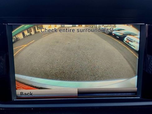 Used 2013 Mercedes-Benz E 350 4MATIC Sedan image 8