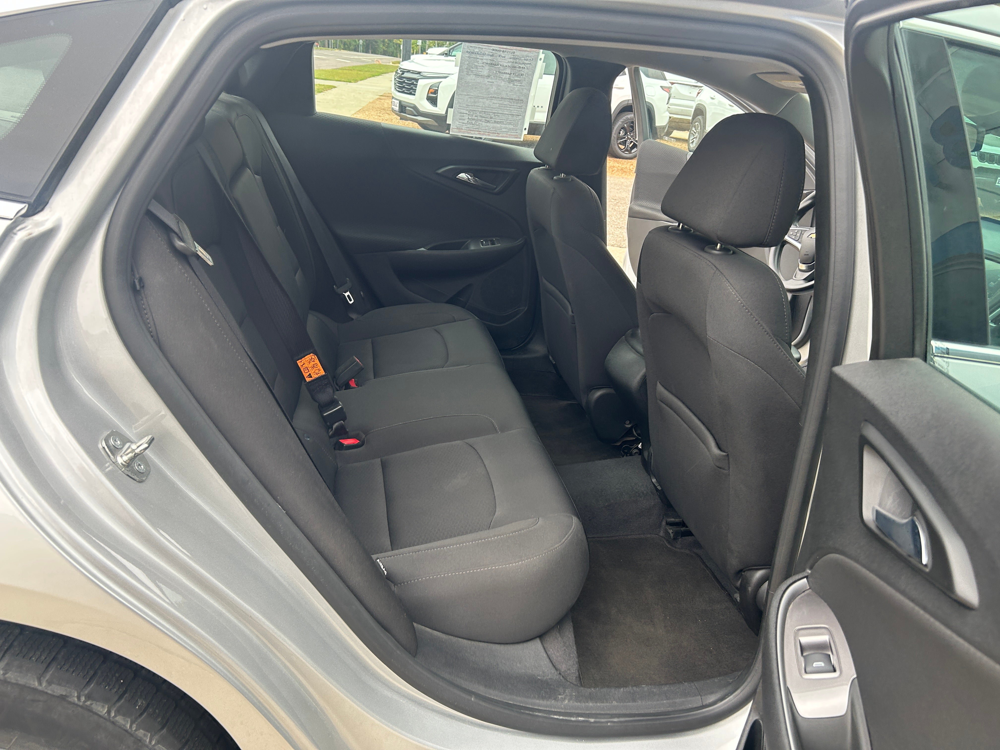 Used 2018 Chevrolet Malibu LS FWD image 32