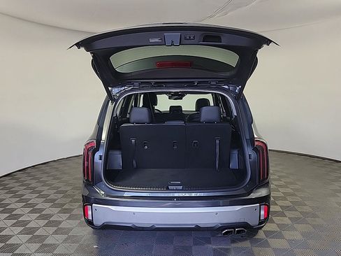 Certified 2024 Kia Telluride EX FWD image 6